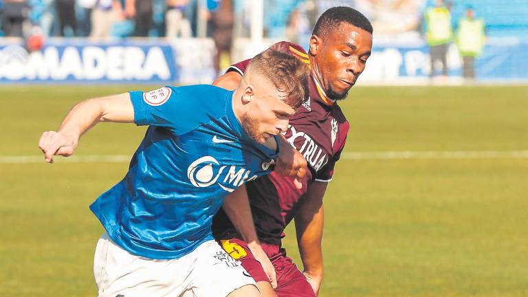 Perejón ya está listo para jugar con el Linares Perejón ya está listo para jugar con el Linares
