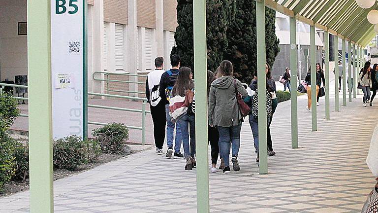 La UJA cumple todos los requisitos para ser Universidad La UJA cumple todos los requisitos para ser Universidad