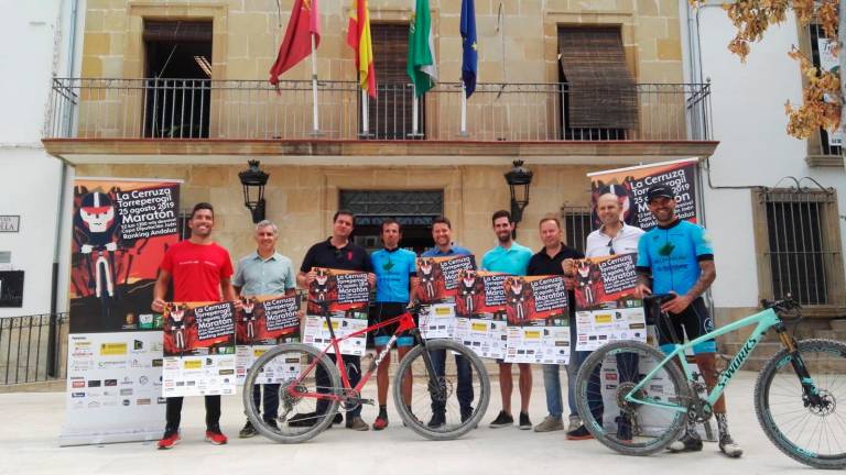 La élite de la bicicleta de montaña se cita en Torreperogil La élite de la bicicleta de montaña se cita en Torreperogil