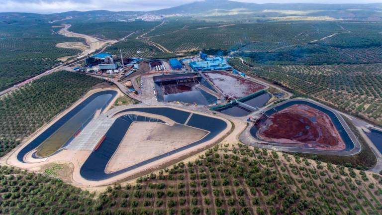 La extractora de orujo San Miguel Arcángel se suma a la protesta y cerrará el 30 de enero La extractora de orujo San Miguel Arcángel se suma a la protesta y cerrará el 30 de enero