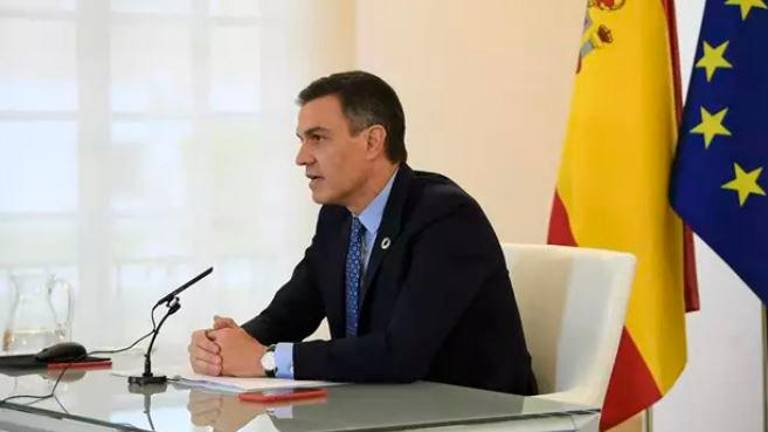 Sánchez presenta su plan para los pueblos para afrontar la despoblación como un reto democrático Sánchez presenta su plan para los pueblos para afrontar la despoblación como un reto democrático