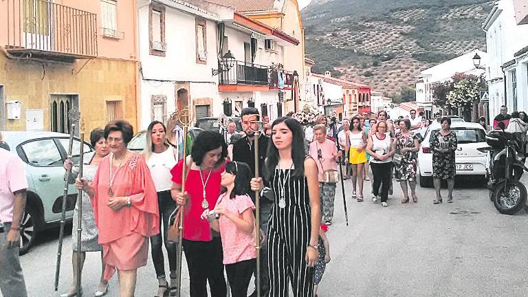 Devoción y amor en Las Casillas