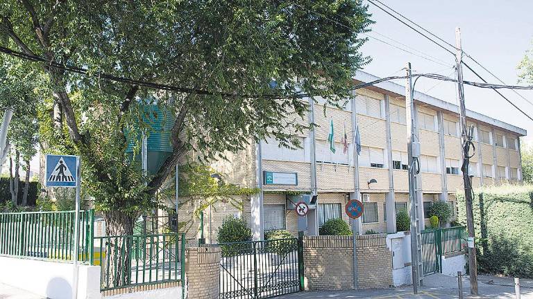 Suprimida una línea de Infantil al Juan Pasquau Suprimida una línea de Infantil al Juan Pasquau