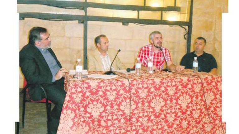 La asociación Amici Culturae desaparece tras catorce años La asociación Amici Culturae desaparece tras catorce años