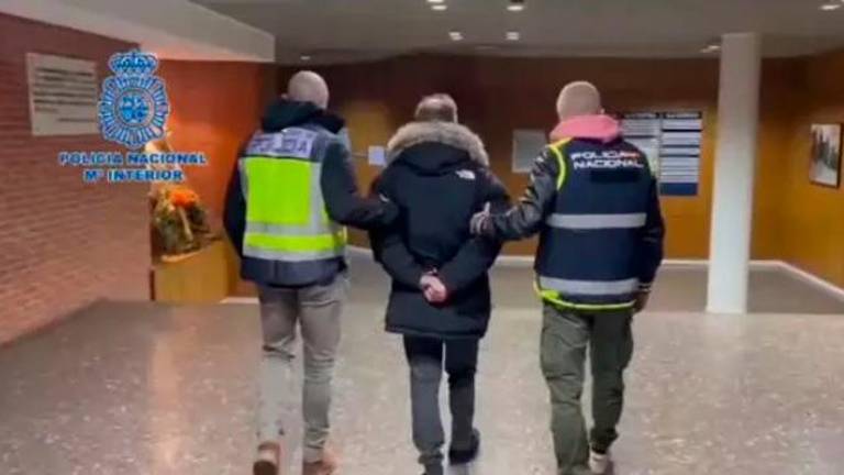 El detenido tras matar a su expareja en Getafe ya le había agredido y ella tuvo protección El detenido tras matar a su expareja en Getafe ya le había agredido y ella tuvo protección