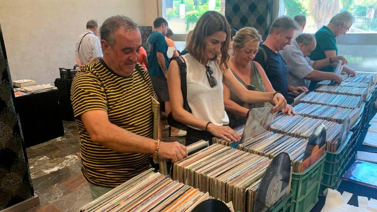 Nostalgia y pasión por los vinilos Nostalgia y pasión por los vinilos