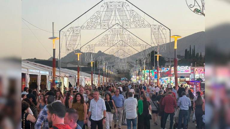 La feria de San Lucas alcanza su ecuador con las ganas intactas La feria de San Lucas alcanza su ecuador con las ganas intactas