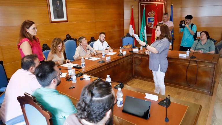 El PSOE andaluz pide la expulsión de los concejales socialistas de Lahiguera El PSOE andaluz pide la expulsión de los concejales socialistas de Lahiguera