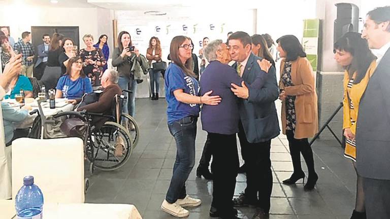 Convivencia por la dependencia Convivencia por la dependencia