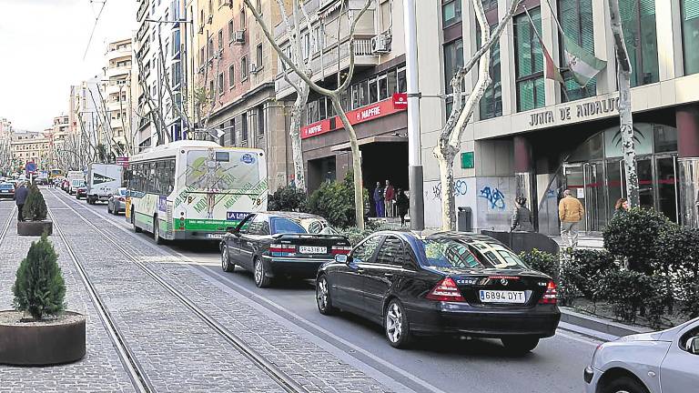 Al menos 100 Ertes en un solo día Al menos 100 Ertes en un solo día