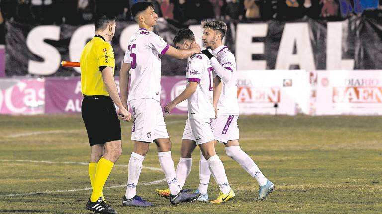Aitor acaba con el sueño de un inmenso Real Jaén Aitor acaba con el sueño de un inmenso Real Jaén