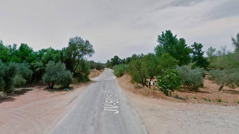 Un hombre pierde la vida al salirse su coche de la calzada en Villanueva de la Reina Un hombre pierde la vida al salirse su coche de la calzada en Villanueva de la Reina