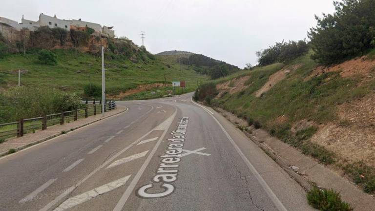 Muere un motorista tras una salida de vía en la carretera de la Circunvalación Muere un motorista tras una salida de vía en la carretera de la Circunvalación