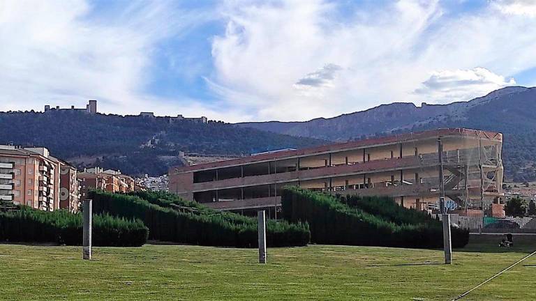 Las obras del Conservatorio Superior de Música de Jaén esperan retomarse en aproximadamente mes y medio Las obras del Conservatorio Superior de Música de Jaén esperan retomarse en aproximadamente mes y medio