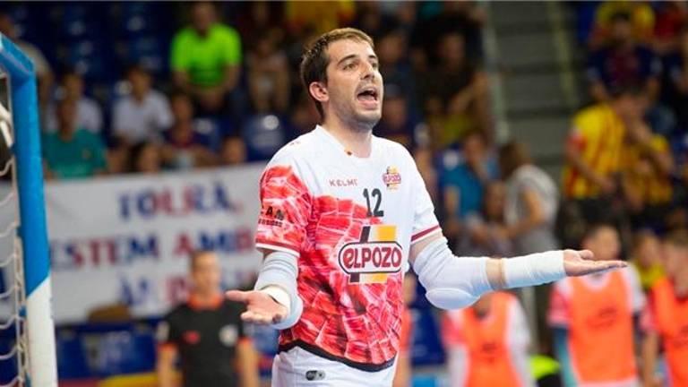 El Jaén Paraíso Interior firma al portero Fabio de ElPozo Murcia El Jaén Paraíso Interior firma al portero Fabio de ElPozo Murcia
