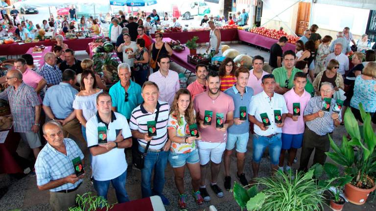 Horticultores de la Sierra Sur dejaron claro su nivel en el concurso de Santa Ana Horticultores de la Sierra Sur dejaron claro su nivel en el concurso de Santa Ana