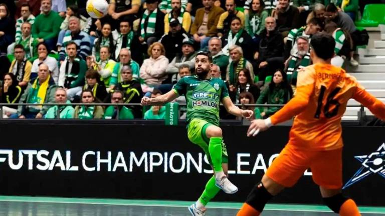 Arnon Santos, solidez defensiva para el Jaén Paraíso Interior con experiencia en Europa Arnon Santos, solidez defensiva para el Jaén Paraíso Interior con experiencia en Europa