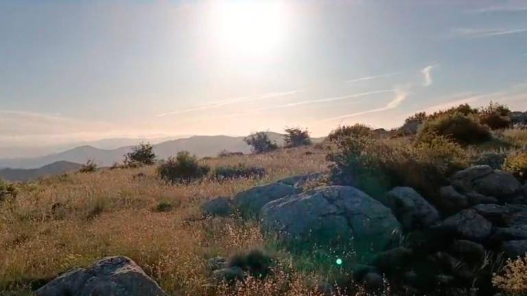 El despertar de la provincia desde la cima de Huelma El despertar de la provincia desde la cima de Huelma
