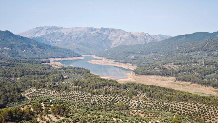 El misterio de la bajada del nivel del pantano del Tranco El misterio de la bajada del nivel del pantano del Tranco