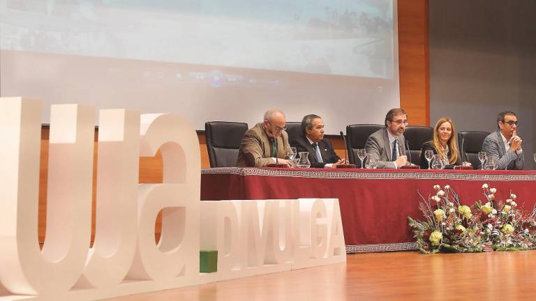 Homenaje festivo a la divulgación científica Homenaje festivo a la divulgación científica