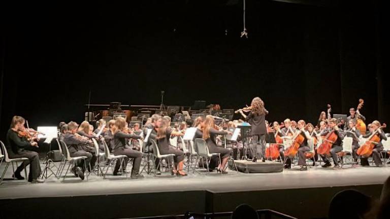La Joven Orquesta Sinfónica de Jaén da la bienvenida al año en el Infanta Leonor esta tarde La Joven Orquesta Sinfónica de Jaén da la bienvenida al año en el Infanta Leonor esta tarde