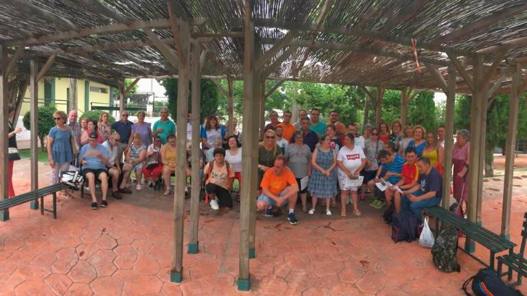 Finaliza el curso de natación de los usuarios del centro ‘La Peña’ Finaliza el curso de natación de los usuarios del centro ‘La Peña’