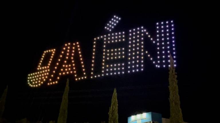 Jaén despide San Lucas con música, baile, teatro y un espectáculo de drones Jaén despide San Lucas con música, baile, teatro y un espectáculo de drones