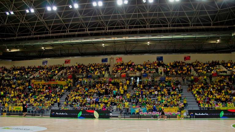 El Jaén FS agota en 20 minutos las entradas para el primer partido en el Olivo Arena ante el Barça El Jaén FS agota en 20 minutos las entradas para el primer partido en el Olivo Arena ante el Barça