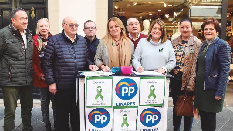 Recogida de firmas por el olivar y el aceite Recogida de firmas por el olivar y el aceite
