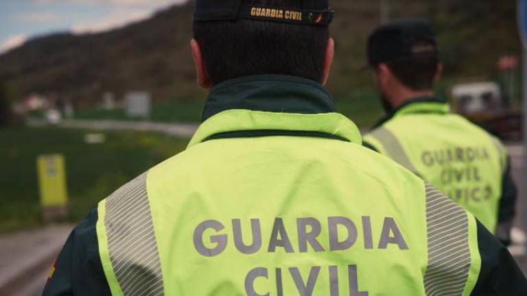 Un joven de 24 años muere en un accidente de coche en Almería Un joven de 24 años muere en un accidente de coche en Almería