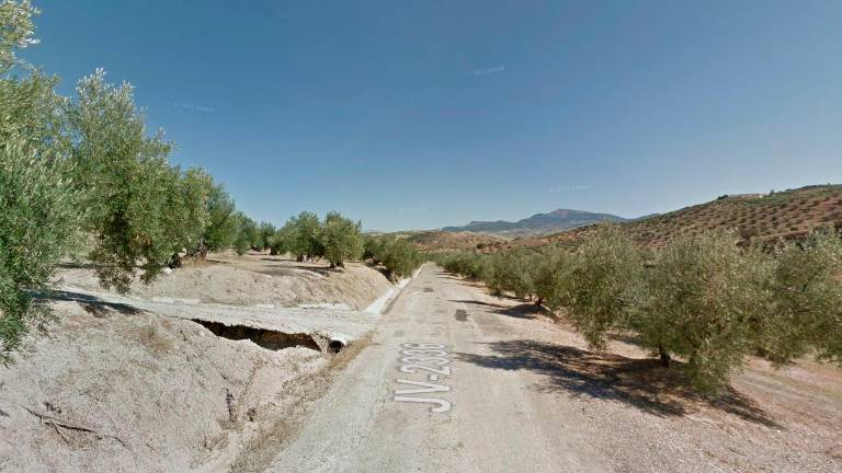 Hallan deshidratado a un anciano tras desorientarse conduciendo hacia Jaén Hallan deshidratado a un anciano tras desorientarse conduciendo hacia Jaén