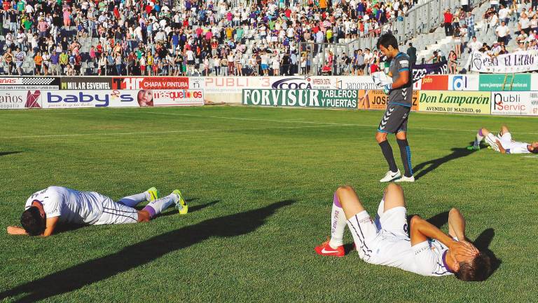 El descenso al pozo empezó con ocho minutos de locura