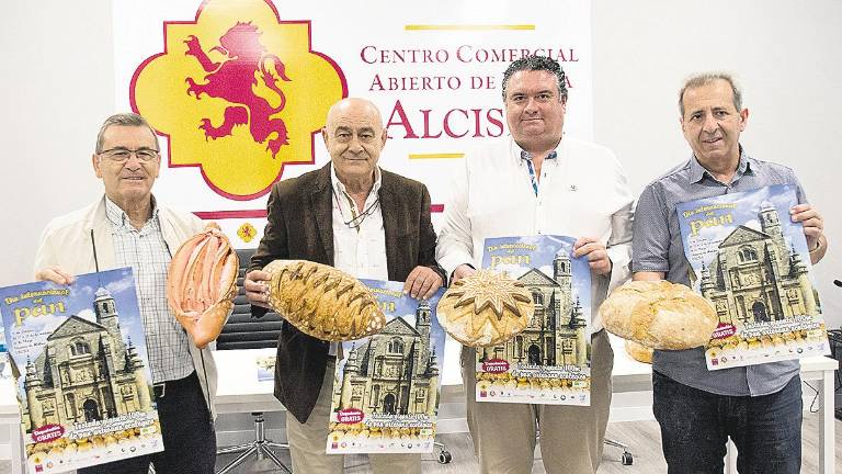 Tostada gigante para celebrar el Día Internacional del Pan Tostada gigante para celebrar el Día Internacional del Pan