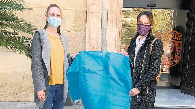 Brotes en La Rábita y Mures hacen dispararse los casos Brotes en La Rábita y Mures hacen dispararse los casos