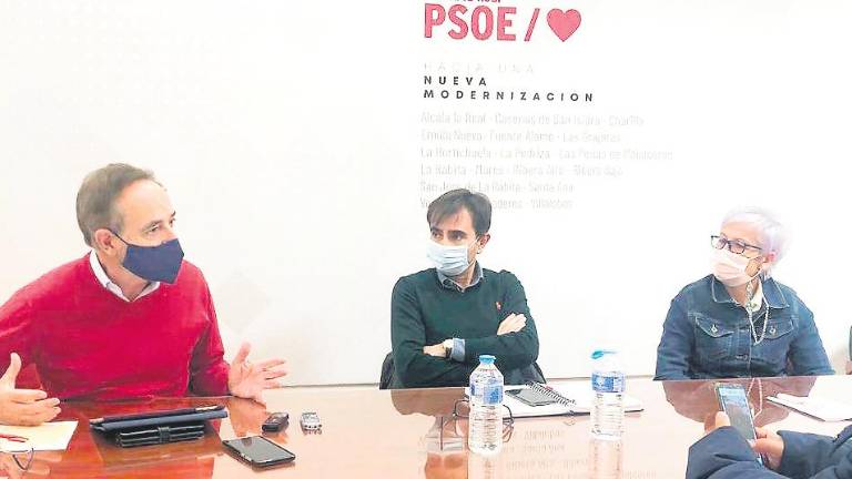 El PSOE denuncia impagos a productores de espárragos El PSOE denuncia impagos a productores de espárragos