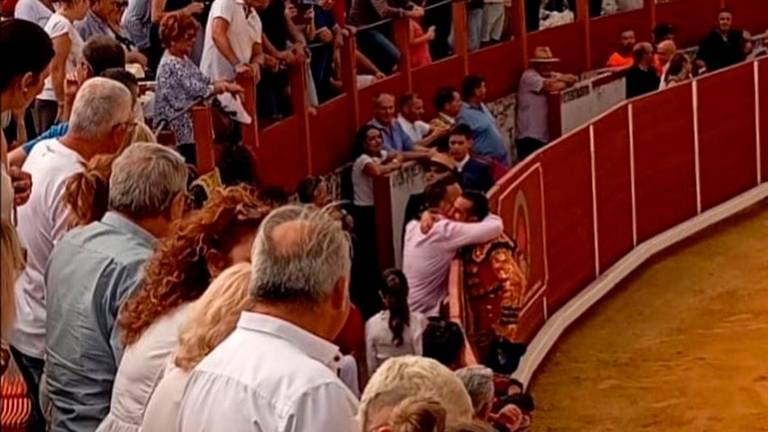 Arte y duende: Sergio Fábregas le dedica un fandango a “El Fandi” en Cazorla Arte y duende: Sergio Fábregas le dedica un fandango a “El Fandi” en Cazorla
