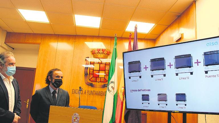 Mejora del autobús con líneas al Hospital, centro y el Castillo Mejora del autobús con líneas al Hospital, centro y el Castillo