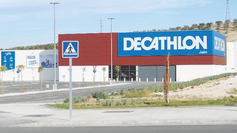 Jaén Plaza abre en un mes Jaén Plaza abre en un mes
