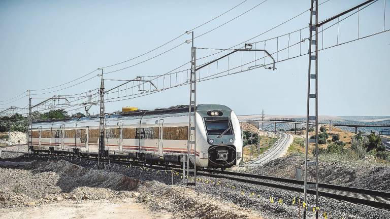 Viaje interminable con dos horas de retraso hasta Madrid