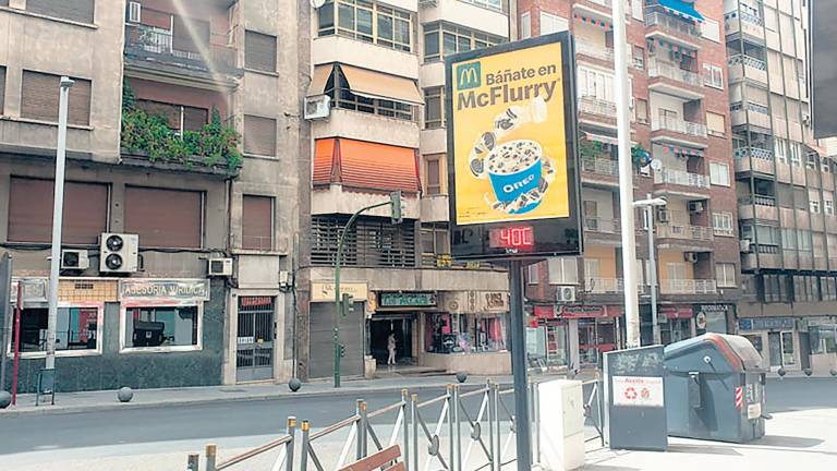 Jaén no se despide del calor ni por las noches, con máximas por encima de los 30º Jaén no se despide del calor ni por las noches, con máximas por encima de los 30º