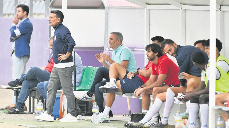 El Real Jaén lamenta que el Almería haya impedido las entradas a aficionados El Real Jaén lamenta que el Almería haya impedido las entradas a aficionados