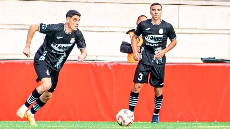 José Álvarez, fortaleza valenciana para el centro del campo del Real Jaén José Álvarez, fortaleza valenciana para el centro del campo del Real Jaén