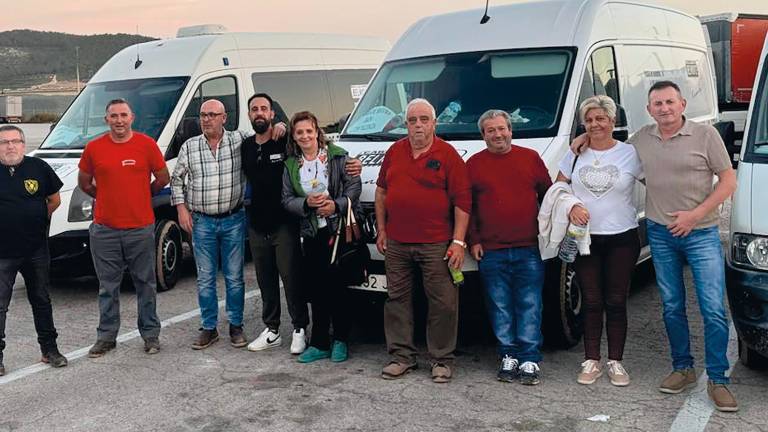 Furgonetas de solidaridad desde la Sierra de Segura Furgonetas de solidaridad desde la Sierra de Segura