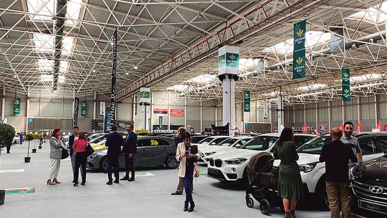Feria del Vehículo de Ocasión: 190 coches vendidos en tres días y 4.000 visitantes Feria del Vehículo de Ocasión: 190 coches vendidos en tres días y 4.000 visitantes