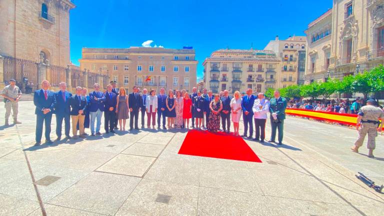 Un desfile histórico del Ejército del Aire para conmemorar los 1.200 años de capitalidad de Jaén Un desfile histórico del Ejército del Aire para conmemorar los 1.200 años de capitalidad de Jaén