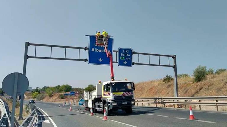 Carreteras de Jaén incluidas en el nuevo contrato de conservación del Gobierno Carreteras de Jaén incluidas en el nuevo contrato de conservación del Gobierno