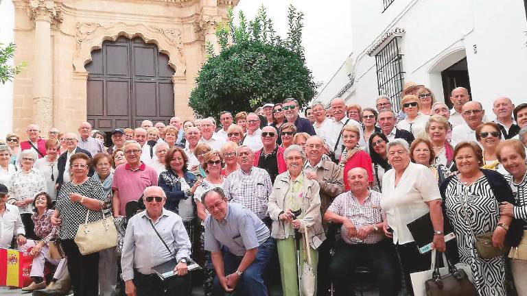 Aclamación a los exalumnos de la SAFA Aclamación a los exalumnos de la SAFA