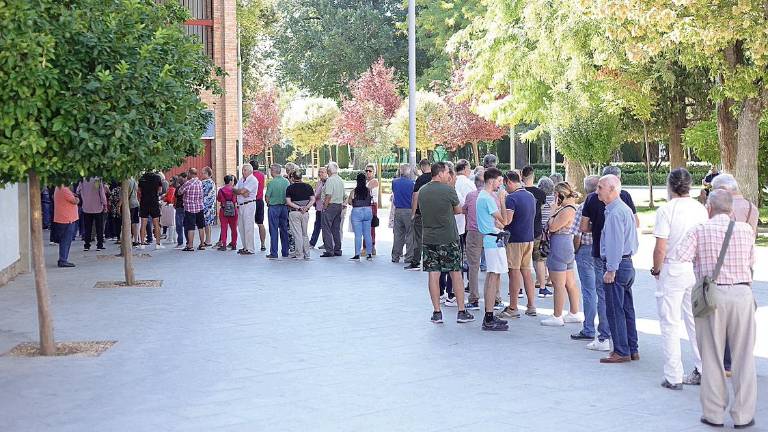 Jaén arropa su feria taurina el primer día de ventas de entradas Jaén arropa su feria taurina el primer día de ventas de entradas