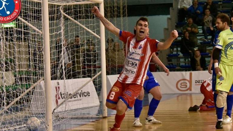 El paraguayo Javier Salas es sondeado por el Jaén FS El paraguayo Javier Salas es sondeado por el Jaén FS