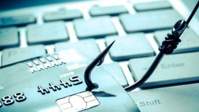 Así intentan engañar los nuevos SMS fraudulentos que se hacen pasar por Santander y BBVA Así intentan engañar los nuevos SMS fraudulentos que se hacen pasar por Santander y BBVA